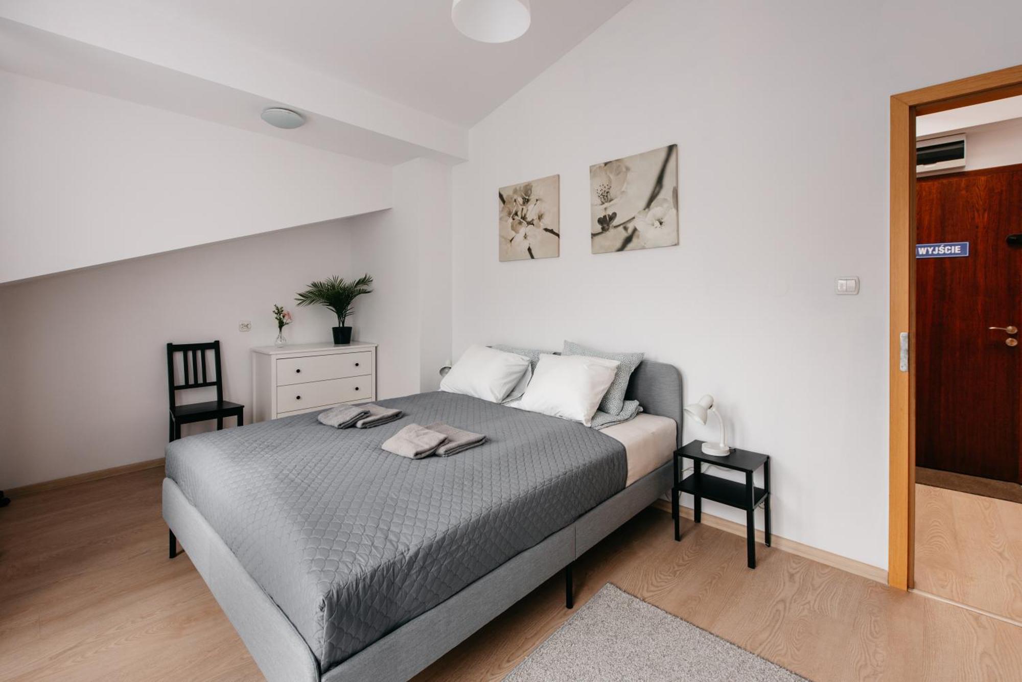 Fully-Furnished Apartment With Air Conditioning For Families, Cracow Old Town Krakov Exteriér fotografie