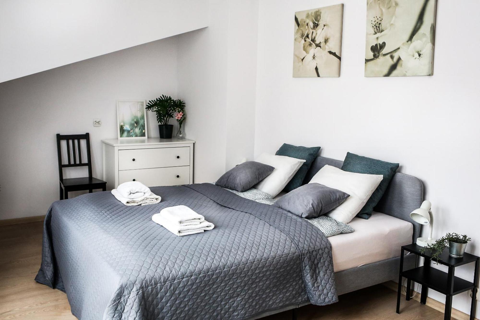 Fully-Furnished Apartment With Air Conditioning For Families, Cracow Old Town Krakov Exteriér fotografie